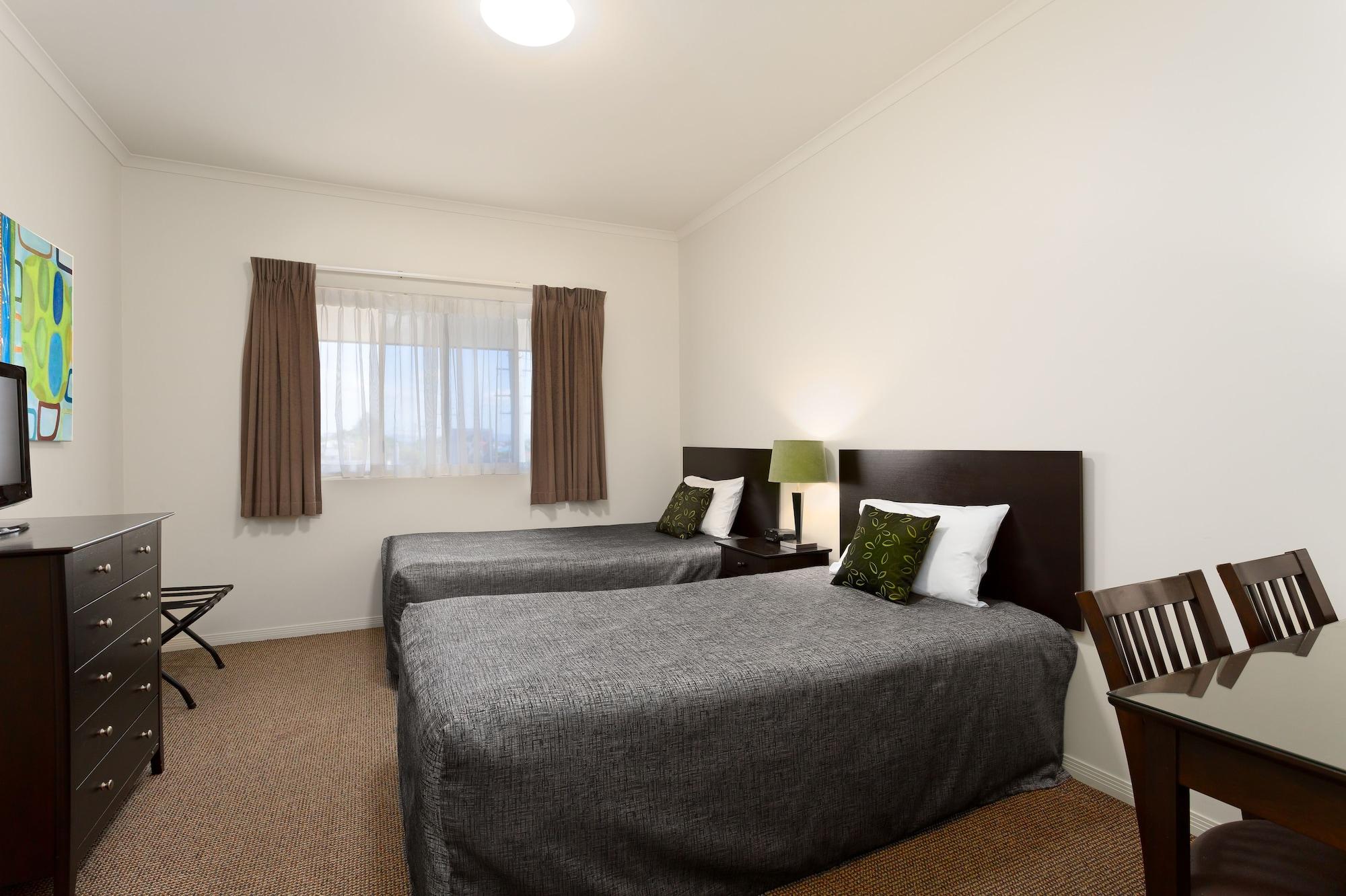 Redcliffe Motor Inn Kültér fotó