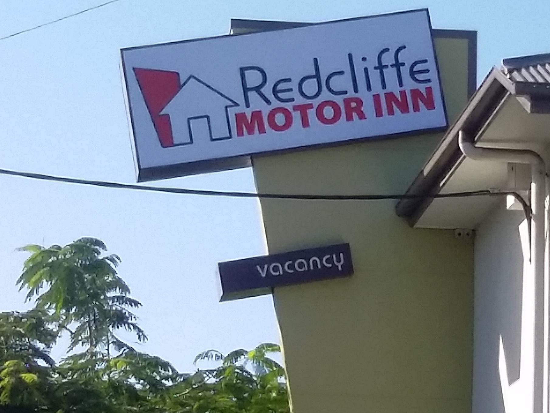 Redcliffe Motor Inn Kültér fotó