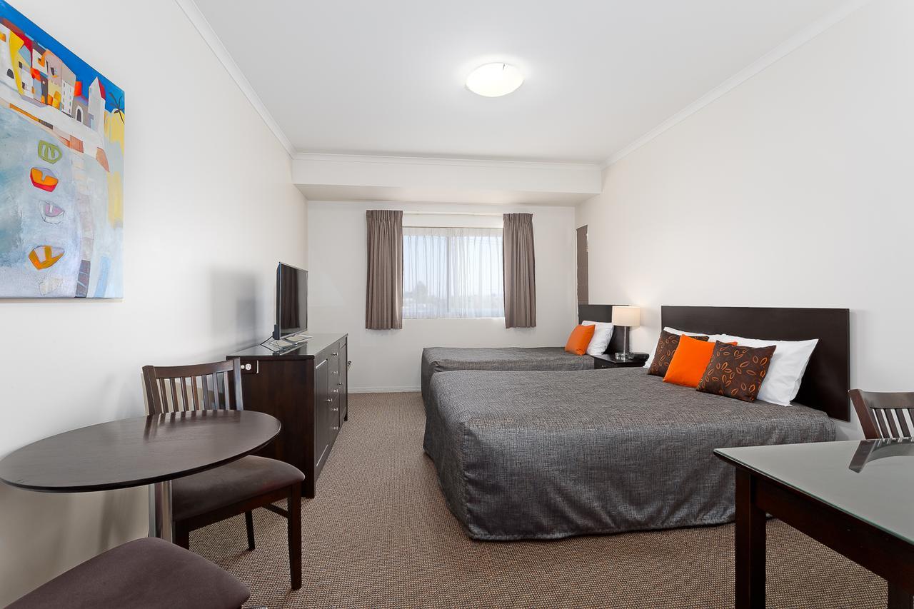 Redcliffe Motor Inn Kültér fotó